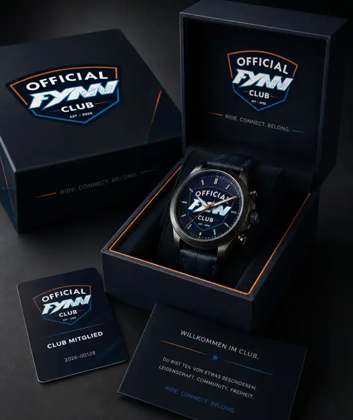 Partner: Komplettpaket + Club-Uhr (1/2)